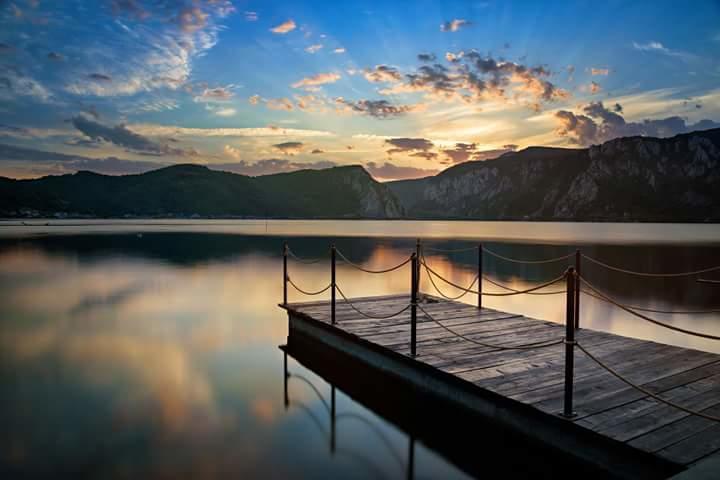 Vila Golful Dunarii Дубова Екстер'єр фото